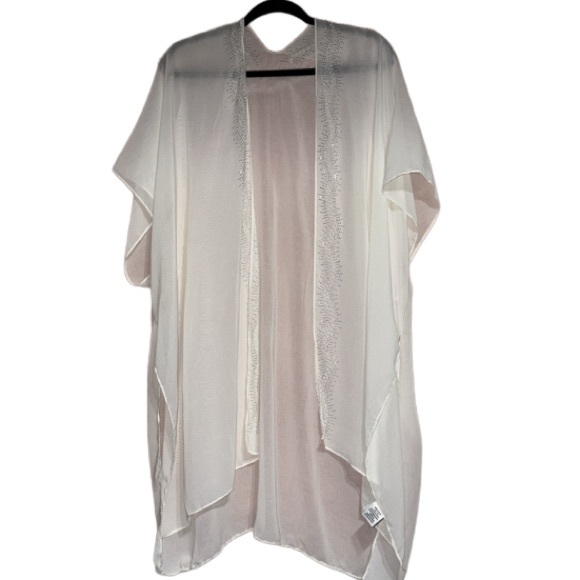 Jessica Mcclintock kimono bridal with pearls and studs embellishments one size